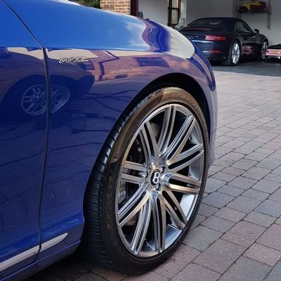 With over 15 years experience in all aspects of valeting and detailing, Flawless Detailing Solutions offer the very best in vehicle appearance and refinement