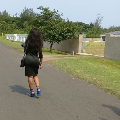 cebiledlamini10's profile picture. 