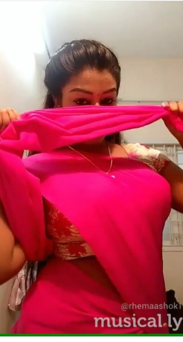 Priya19731369's profile picture. 