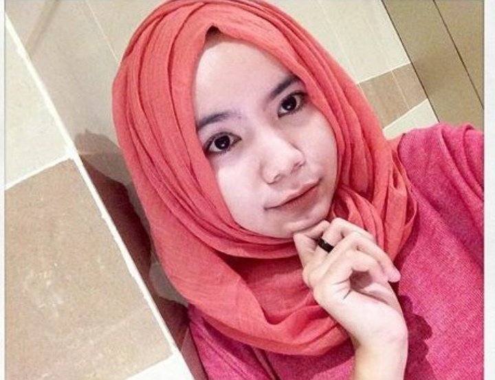 Biarrin pake hijab.  intinya aku suka bgt sangeeeee.  enak bgt 💖💖💖