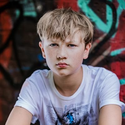 Guitarist🎸in https://t.co/Xo0bPFqjtL Actor 😎 Original Zack #SchoolOfRock https://t.co/C2nWgtVMJT