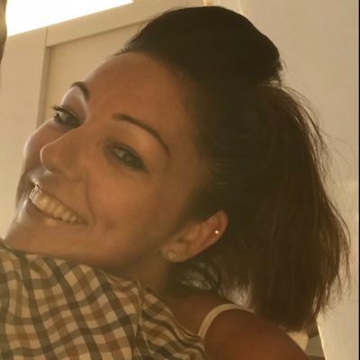 dickson_zoe's profile picture. 