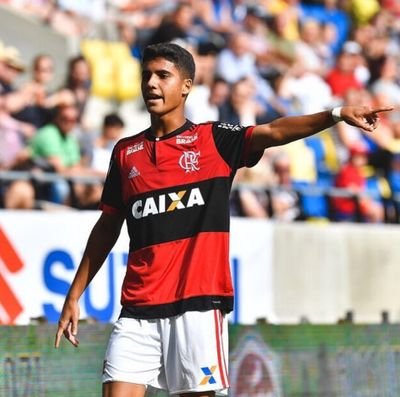 FAKE do Yuri de Oliveira // jogador da base do @Flamengo // 17 anos