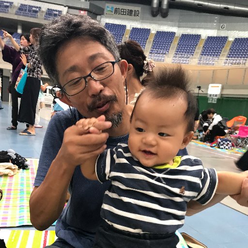 tovia_suemitsu's profile picture. 