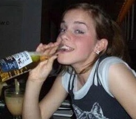 drunkhermione's profile picture. where did I put my wand?