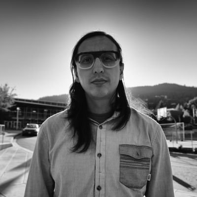 YVR. Centre for Digital Media grad, CiTR DJ and Board Member, INFJ, Pentax fanatic, First Nations (Blackfoot/Blood Tribe). Analog and Digital photos.