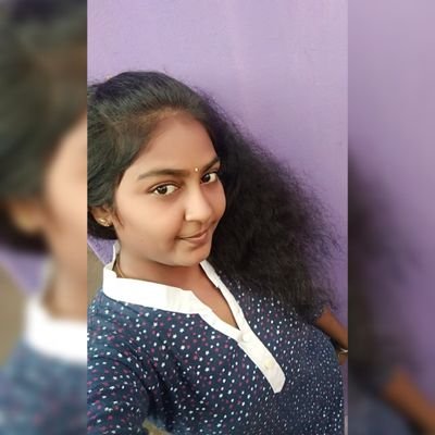 indian..common girl.. iOS developer......nature lover...dreamer :)