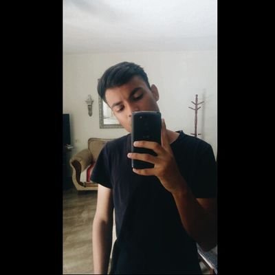 Instagram: Hiram_Garcia1