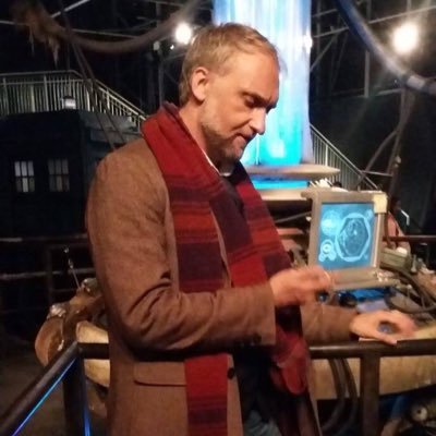 Husband, Father, Lifelong Doctor Who Fan, Free Thinker, Hashtagger, Atheist and Anti-Authoritarian. Racists are idiots.
https://t.co/aDgUdPZSYb