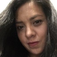 Patricia Flores - @PatFlova Twitter Profile Photo