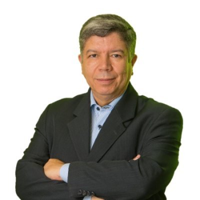 CTO, CIO, Product Engeneering. I do believe that none of us is better than all of us.