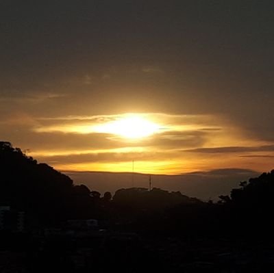 lourdesg91's profile picture. El hombre es dueño de lo que calla y esclavo de lo que dice...