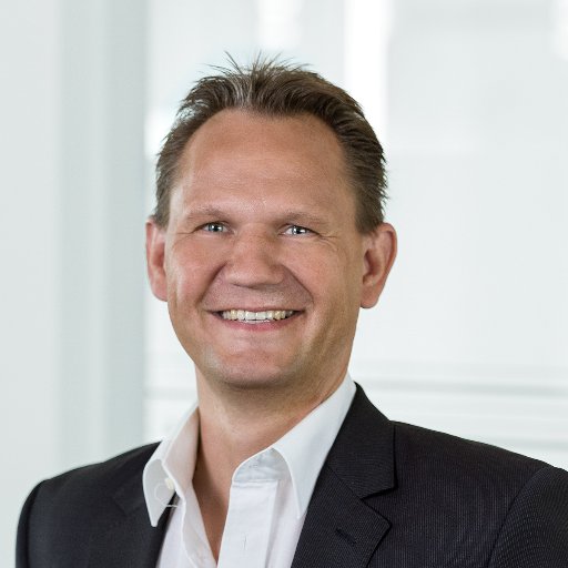 SVP, Head of @SAPCP Core, husband, dad of 2, passionate about technology, sports, soccer, @BVB, handball, ...