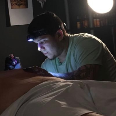 Tatuador en sirius tattoo en rio piedras !!! Para citas y cotizaciones no dudes en contactarme!!