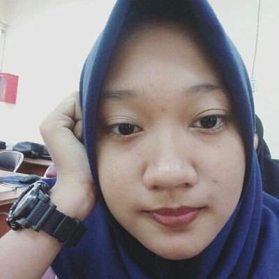 DilaRosalia_'s profile picture. Engineer, they said.