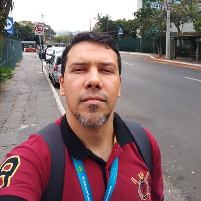 comecei a carreira na riachuelo, depois para porto seguro, depois fui pra Monsanto do Brasil e de lá estou atualmente na Accenture.