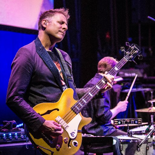 johnnyb2u's profile picture. Paying the bills one thumped note at a time