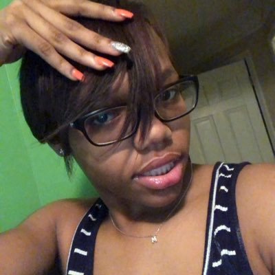 Nellyy0818's profile picture. 