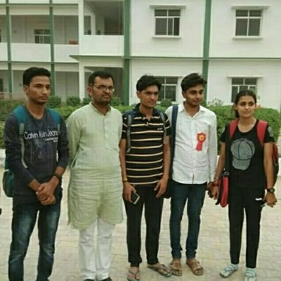 GopalCharan823's profile picture. I'm warking in Abvp bikaner
Student leader
At govt Dungar College, Bikaner