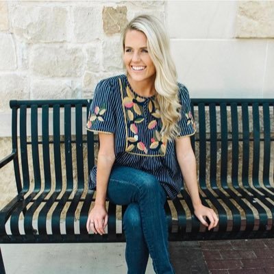 LAURYNHENRY's profile picture. Baylor alum