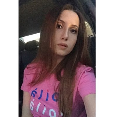 gizemengez's profile picture. 