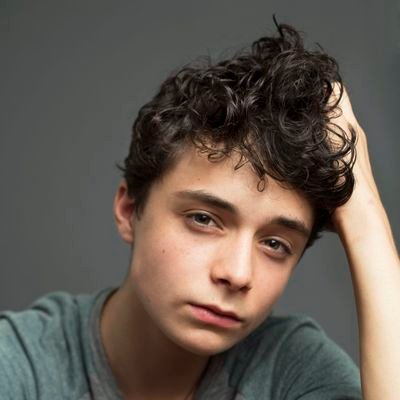 Fan account for the immensely talented @lucasjzumann known as Gilbert Blythe in @AnneWithAnE on @Netflix, Jamie in 20th Century Women, Milo in Sinister 2