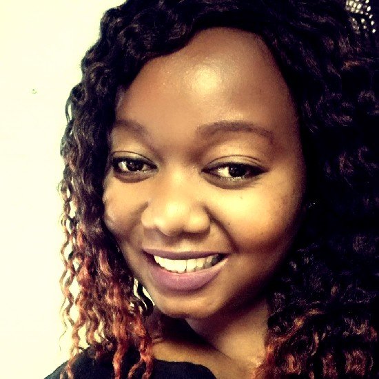 I'm Bubbly,Like to Smile,Laugh,Out going,Shy but Fun to be around And I'm Pretty Hot And Thick!PHAT