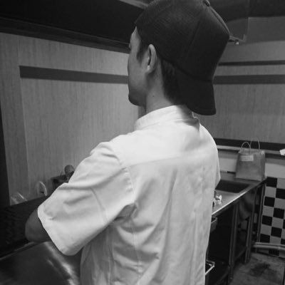 茨城県つくば市にあるステーキ食堂『肉の番人』の公式Twitterです。takeoutもご利用頂けます。DMからtakeoutのご予約頂ければ、お待たせする事なくご用意致します。■お席のご予約は承っておりません。■営業時間 11時30分〜14時30分 17時30分〜22:00 ラストオーダー10分前 定休日 火曜、水曜
