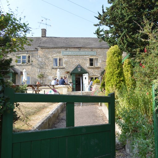 Your ultimate guide to pubs in the Stroud District.