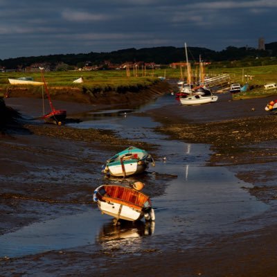 Walking, Photography, Norfolk, North Yorkshire Moors, Dales, Lakes. #canon #landscape #fotospeed “A good photograph is knowing where to stand.” Ansel Adams