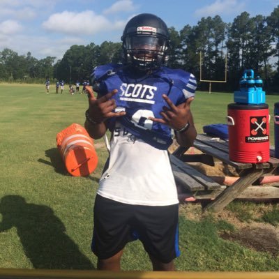 Scotland high football 🏴🏴💪🏾 10 class of 2020 MLB linebacker headcrackers 🏈🏋🏾♂️