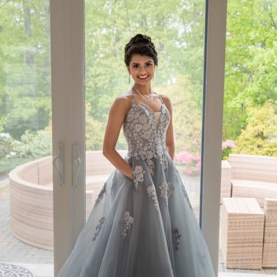 rachelpatelz's profile picture. hi