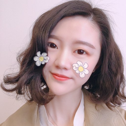 I am the product operation manager of Shenzhen Yaoertai Technology Development Co., Ltd.-Crystal.