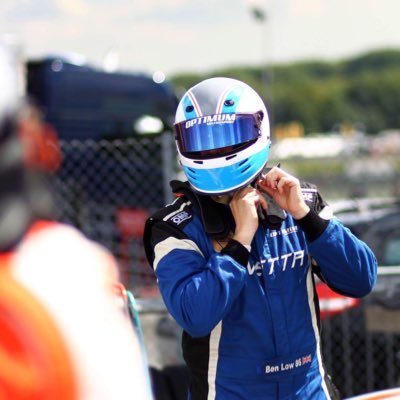 Lowy13's profile picture. 