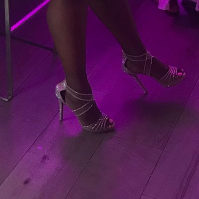 YvroseP's profile picture. 