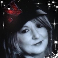 Heidi Lis(@Heidilis_author) 's Twitter Profile Photo