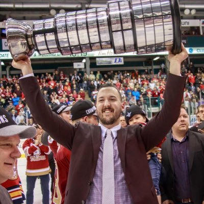 Père de 3 merveilleux enfants Pavel , Maryska et Dmitry ; Proud 2018 Memorial Cup Champion ; Be yourself because every great man is unique