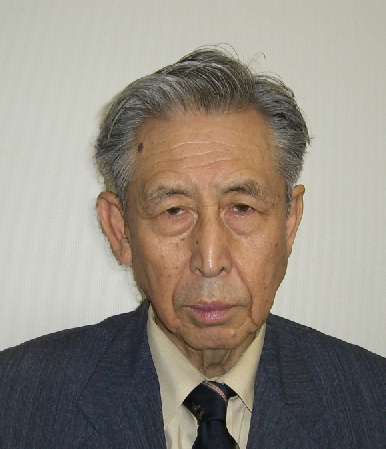もともとは外科医でしたが、開業はやめ看護学校の講師。ロータリークラブ会員