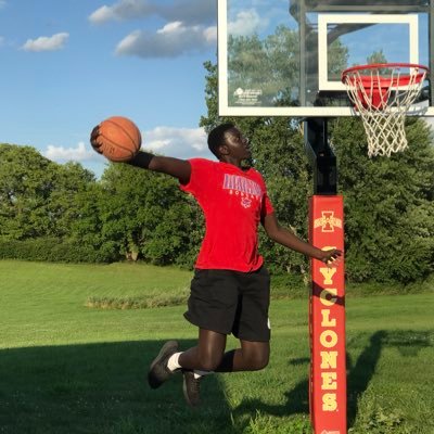 sunday_arou's profile picture. 