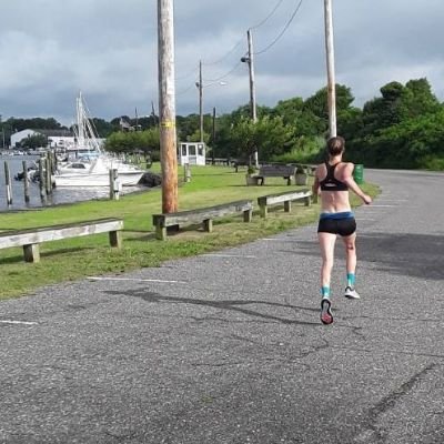 Part time running sneaker expert @SmithtownRunCo. Field Hockey Coach, Track Coach. Kiwi. 2016 Marathon OTQ.
https://t.co/TMZVxBIaAl…