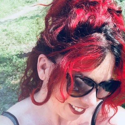 Arts educator and gr. 7/8 teacher at St. Nicholas School in Regina. Passionate about teaching, the arts, photography and travel. RCSD connected educator.