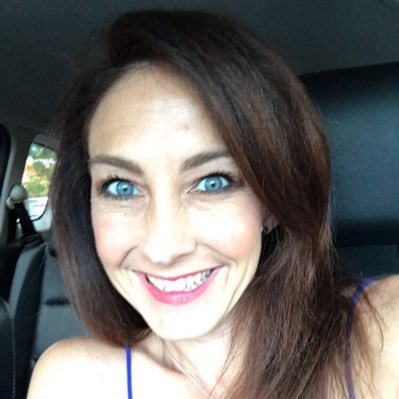 Math Instructor #highered✨ B.S. Secondary Math Ed from @UofAlabama and M.S. Math Ed/Statistics from @NCState✨. Mom of four✨IG- @aaallain✨ ✝️⚽️☕️📚✈️