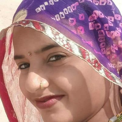 धोखा तो तुझे हम भी दे सकते थे मेरे #DOST
मगर हम #RAJPUT है और हमारे बुजुर्ग कहते है,
#राजपूत की यारी और शेर की सवारी
सिर्फ नसीब वालों को ही मिलती है