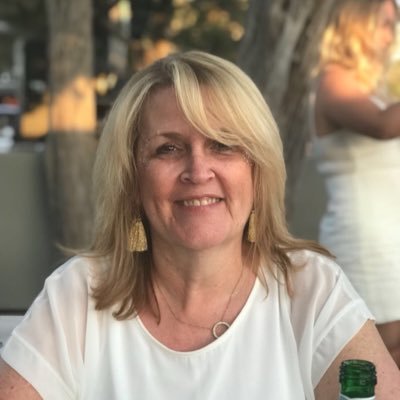 @JacquiElliott57
