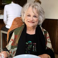 Lynda Myers (@linesandfibers) 's Twitter Profile