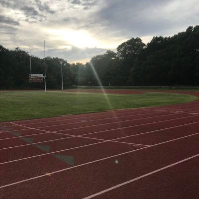 Sharon_XC's profile picture. Twitter account of the Sharon High School Cross Country team🏃‍♂️🏃‍♀️ Run by senior athletes