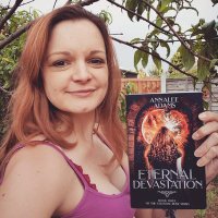 Annalee Adams(@AuthorAnnalee) 's Twitter Profile Photo