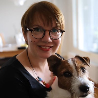 jmapat's profile picture. Oppimisesta ja digitaalisuudesta kiinnostunut aineenopettaja, kustannustoimittaja ja luonnontieteilijä (FT) #fysiikka #kemia #oppiminen #digitalisaatio