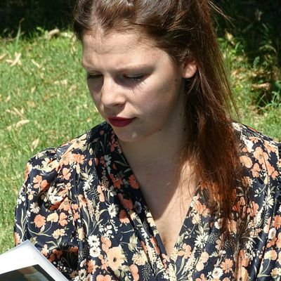📚 Booktubeuse📜🌿
🎵 Musicienne 🎼
🍺B E ☔
#youtubeuse #booktube #livres #bio #naturel #zérodéchet #vegan