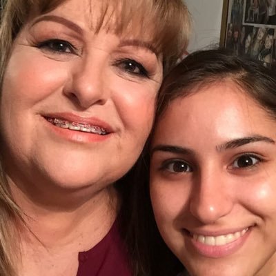 Leal57Cristina's profile picture. 